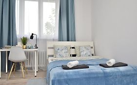 Rental Apartments Aleja Niepodległości